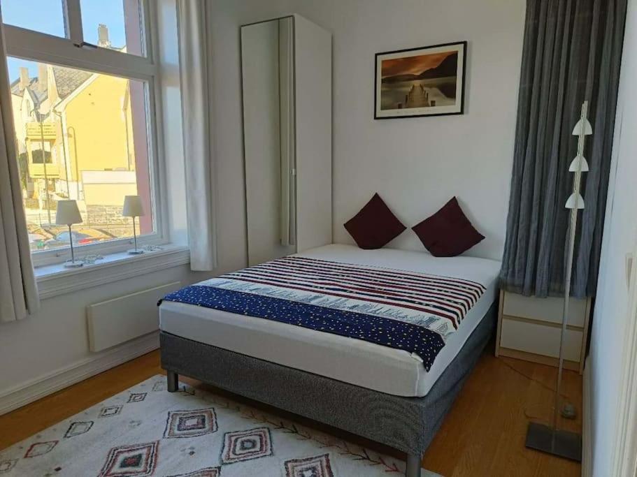 Ocean View, Central, Rustic Alesund Exterior photo